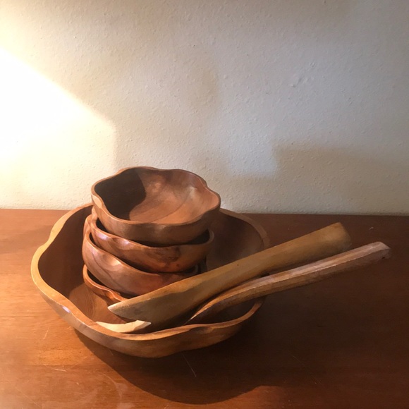 Other - Set of wood teak salad bowls flower shaped with 7 pieces